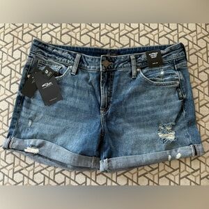 SH20 NWT Silver Jeans Co Size 12/31 Boyfriend Mid Rise Jean Denim Shorts